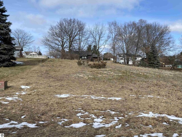 3130 Scenic Hills Dr, Williamsburg, MI 49690