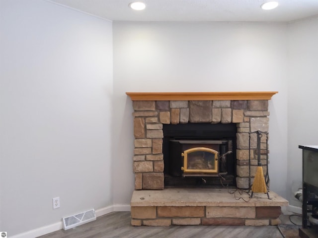 room details featuring wood-type flooring