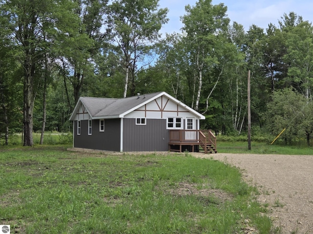 view of front of home featuring a deck