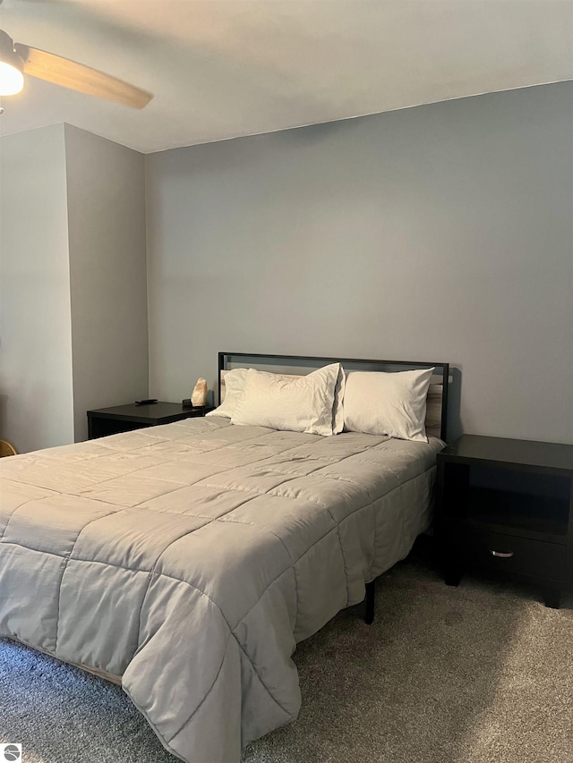 bedroom with carpet and ceiling fan