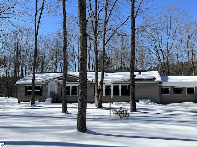 view of front of house