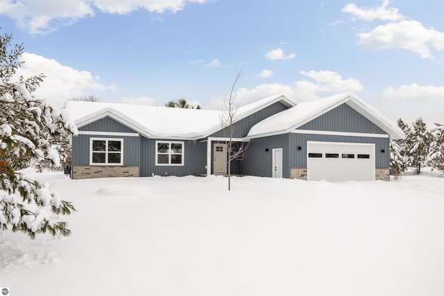 view of front of house with a garage