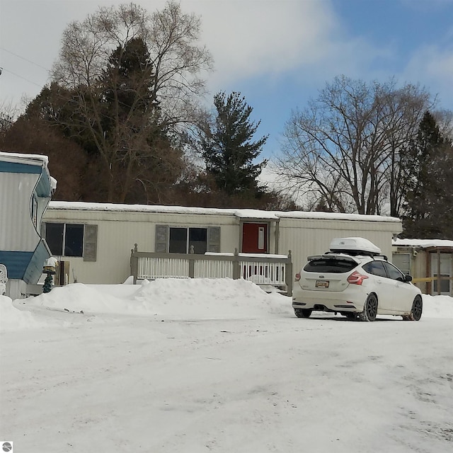 view of manufactured / mobile home