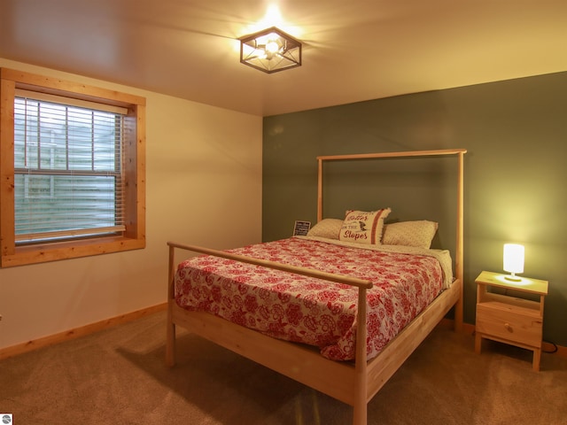 bedroom featuring carpet floors