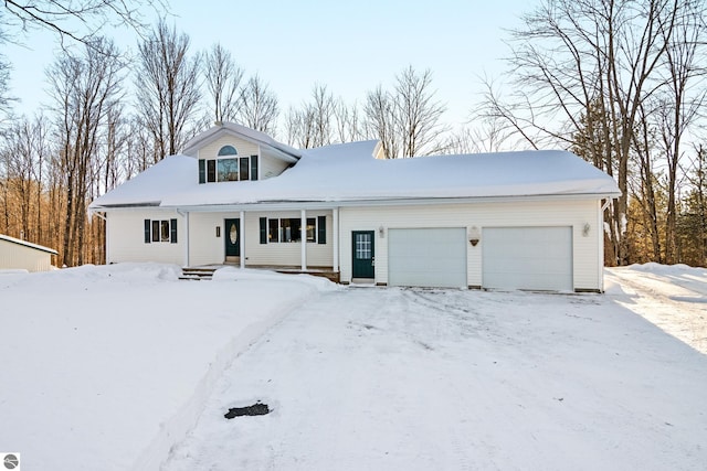 view of front of house featuring a garage