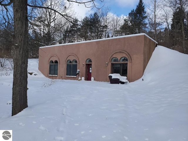 view of front of house