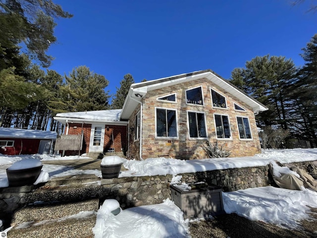 view of front facade with stone siding