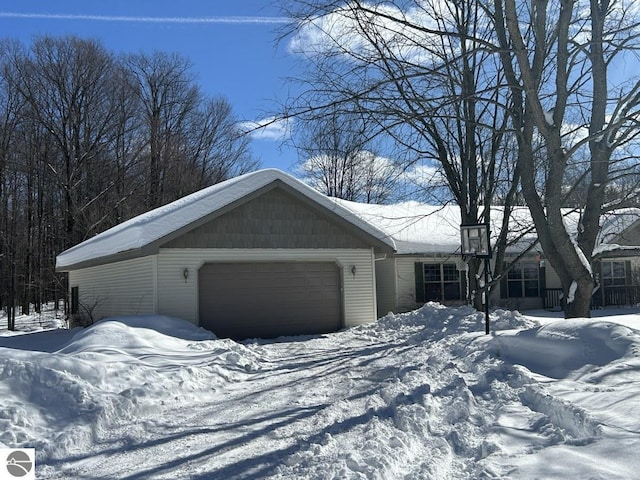 view of front of house with a garage