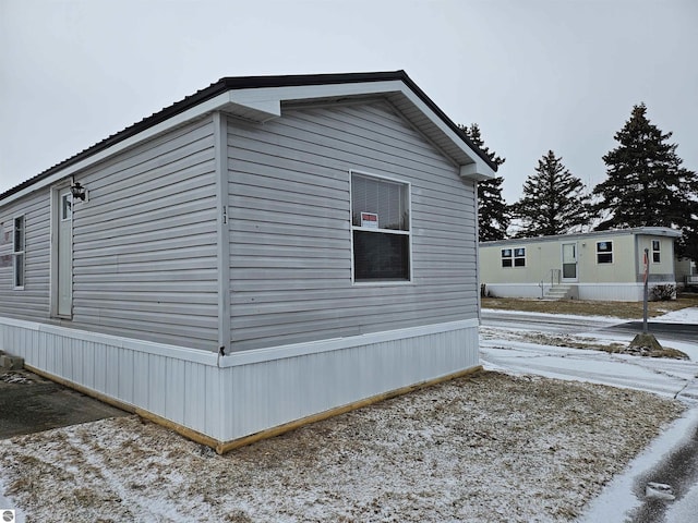 view of home's exterior