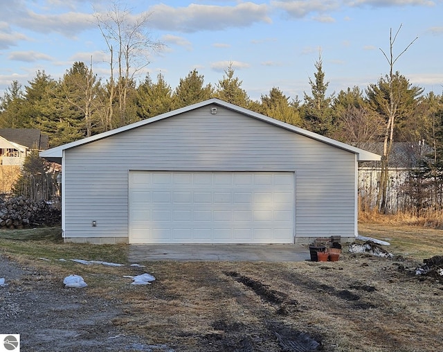 view of detached garage