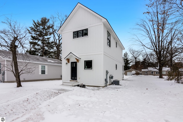 view of front of property with central AC unit