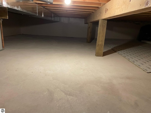 11893 Lillian Lee Dr, Interlochen, MI 49643 - view of below grade area