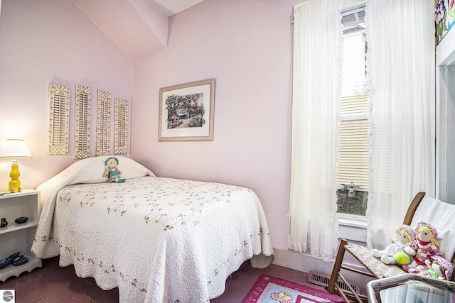 622 Leelanau Ave, Frankfort, MI 49635 - view of bedroom