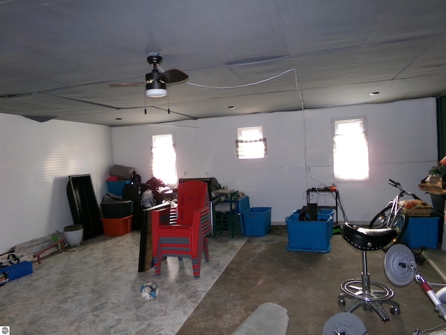 garage featuring a ceiling fan