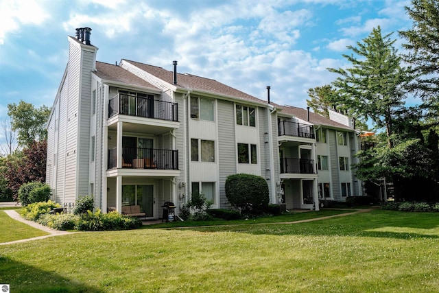 750 Centre Pl Unit 5, Traverse City, MI 49686 - view of property