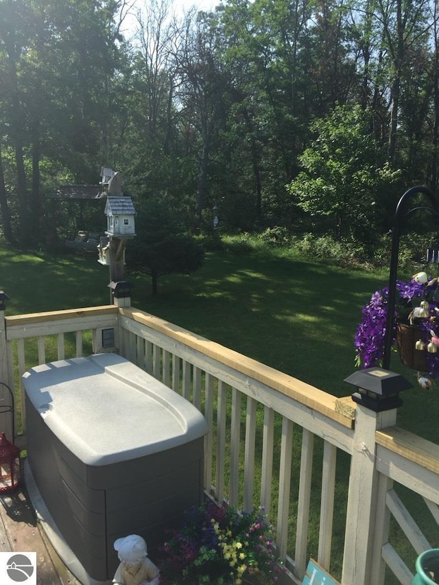 exterior space featuring a yard