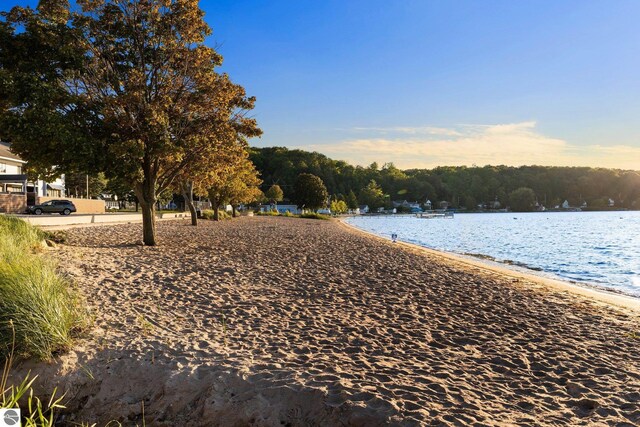 112 N Benzie Blvd, Beulah, MI 49617 - water view with a view of the beach