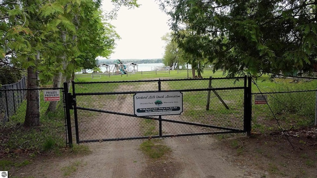 12110 Jonathan Dr, Rapid City, MI 49676 - view of gate