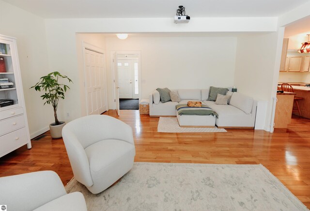 living area with light wood-type flooring