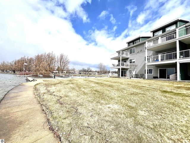 624 S Lake St, Cadillac, MI 49601 - exterior space