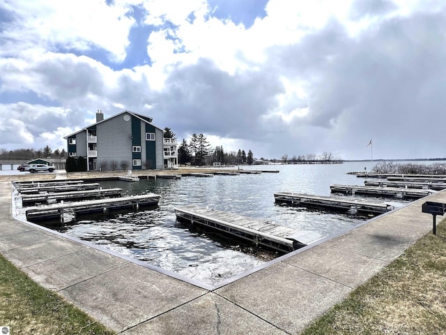 624 S Lake St, Cadillac, MI 49601 - dock area featuring a water view