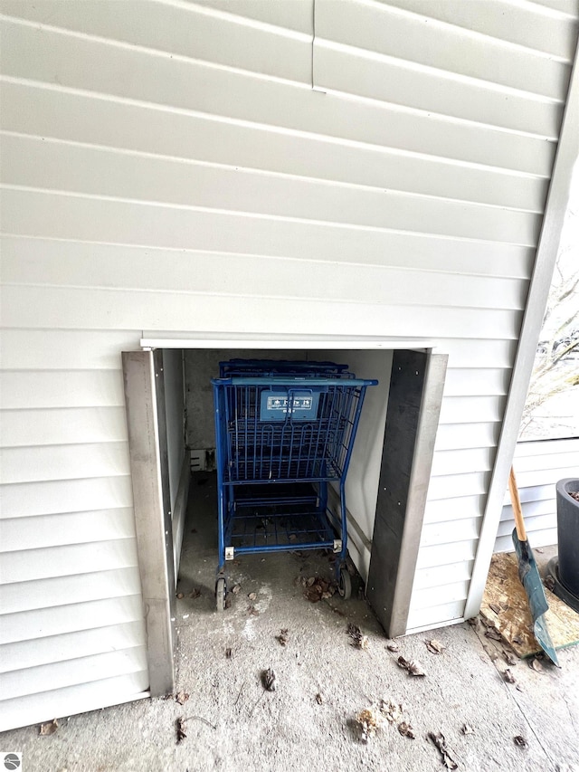 624 S Lake St, Cadillac, MI 49601 - view of details