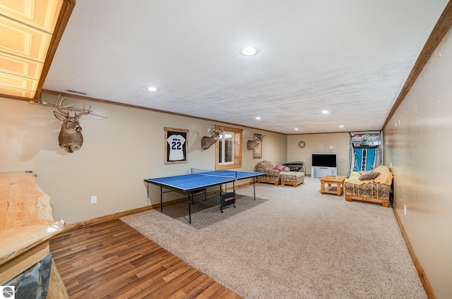 playroom featuring visible vents, baseboards, and recessed lighting