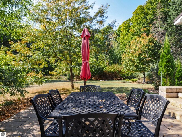 view of patio / terrace with outdoor dining space