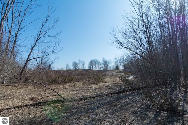 16 W Harbour Rdg, Maple City, MI 49664