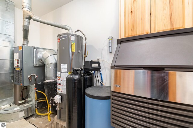 3901 W Thendara Dr, Gladwin, MI 48624 - view of utility room
