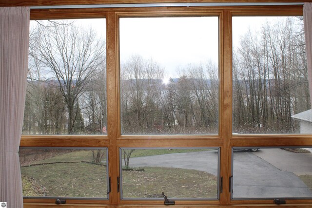 4290 Johnson Rd, Frankfort, MI 49635 - view of room details