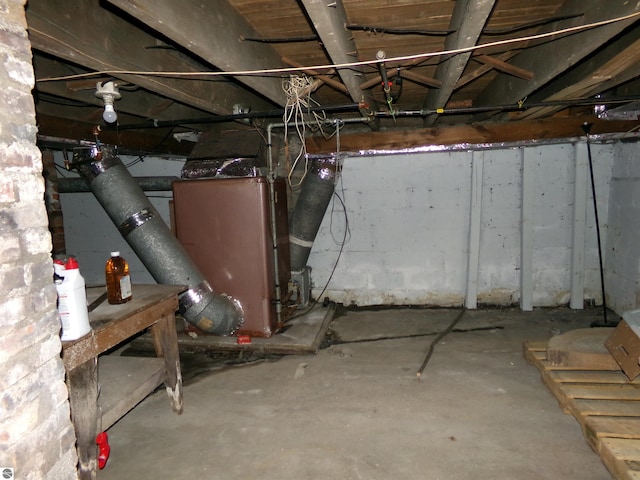 116 N Main St, Saint Louis, MI 48880 - view of unfinished basement