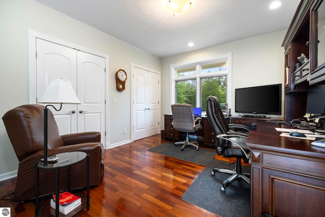 5343 Michibay Dr, Manistique, MI 49854 - office area featuring recessed lighting, dark wood finished floors, and baseboards