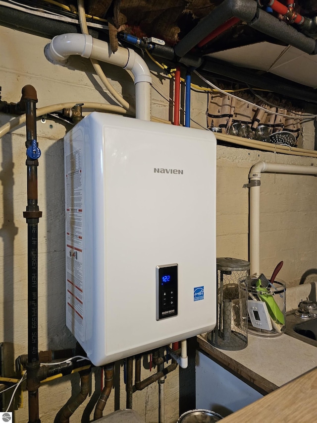 7497 N 7 Mile Rd, Lake City, MI 49651 - utilities with water heater