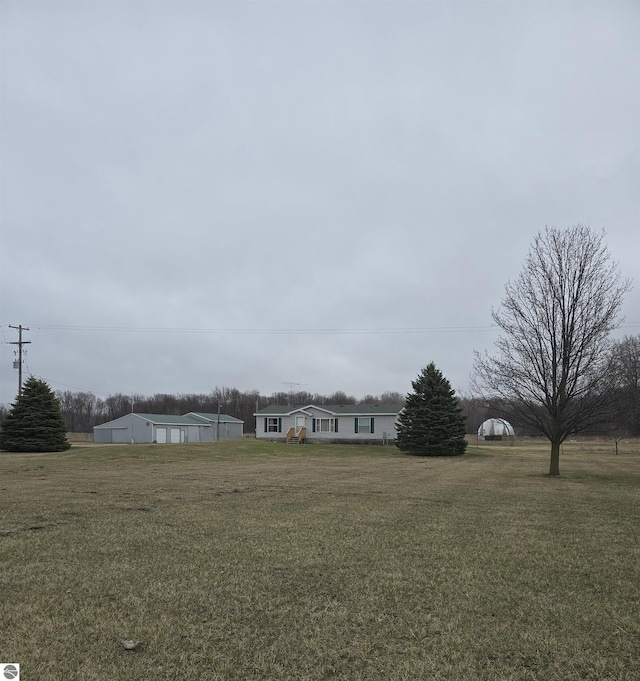 1215 S W County Line Rd, Sumner, MI 48889 - view of yard