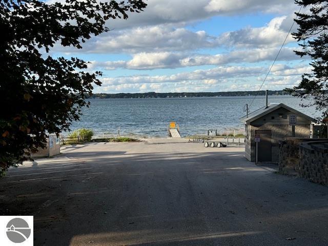 1900 Pavilion Dr, Lake City, MI 49651 - water view