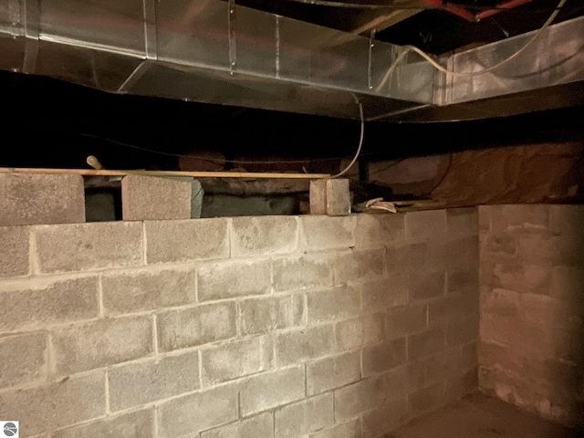 10978 Platte St, Honor, MI 49640 - details with crawl space