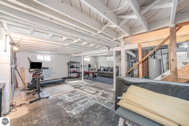 1016 Argyle Ct, Alma, MI 48801 - basement featuring water heater