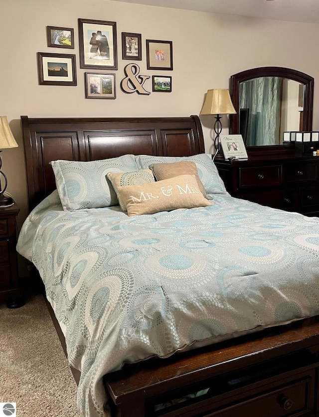 view of carpeted bedroom