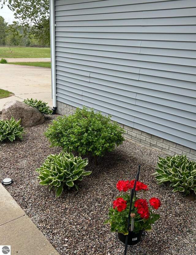 775 S 2nd St, Harrison, MI 48625 - exterior view