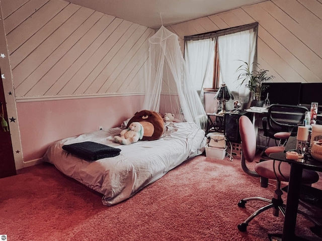 bedroom with carpet floors
