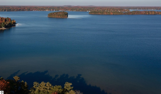 9086 N Tottenham Dr, Traverse City, MI 49685 - property view of water