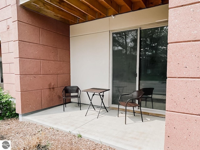 630 S Garfield Ave Unit 108, Traverse City, MI 49686 - view of patio / terrace