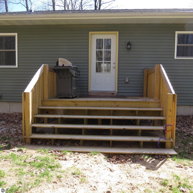 4326 Antioch Dr, Mesick, MI 49668 - view of exterior entry