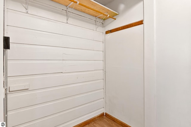 spacious closet with light wood-type flooring