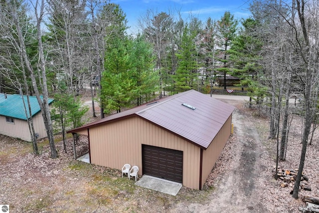 view of detached garage