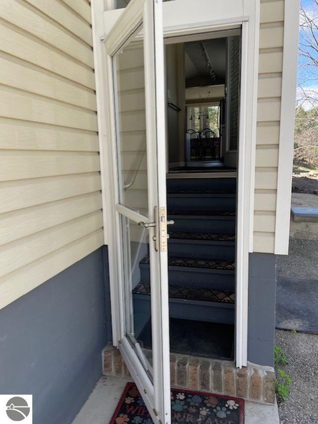 3312 Zimmerman Rd, Traverse City, MI 49685 - view of doorway to property