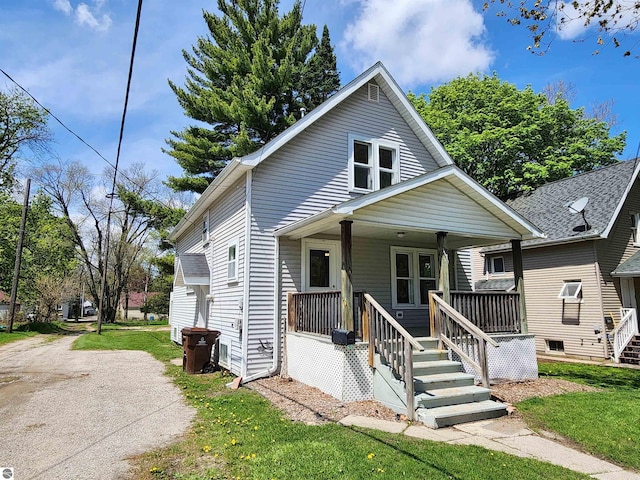 bungalow-style house with a porch
