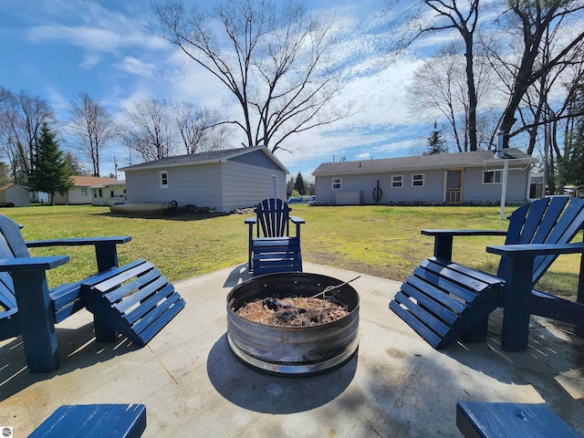 view of patio featuring a fire pit