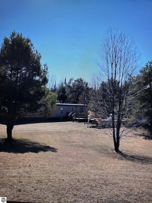 4151 Fraser Rd, Glennie, MI 48737 - view of grassy yard
